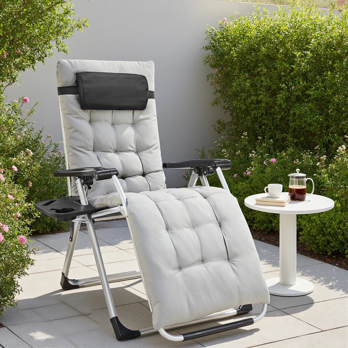 Zero Gravity Portable Recliner Camping Patio Outdoor Garden Lounge Chair with Cup Holder Trays