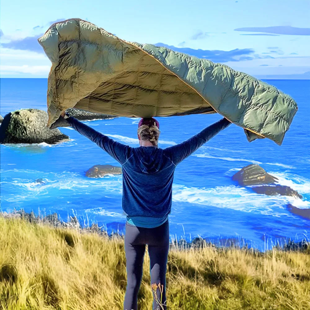 Lightweight Puffy Camping Blanket