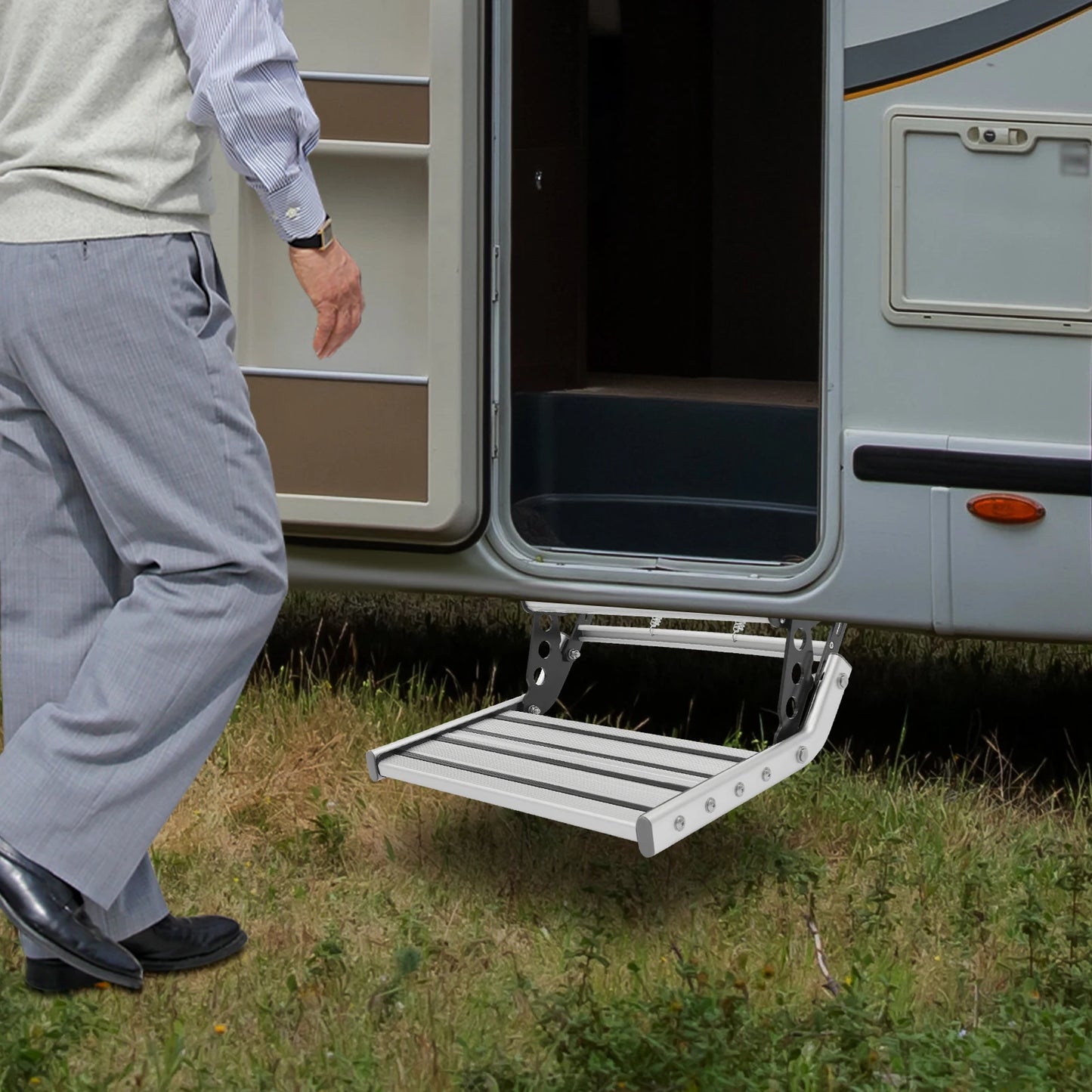 Folding RV Step Silver Aluminum Alloy 44cm RV Camper Step with 12V LED Light Manual RV Step 150kg Load Bearing Capacity